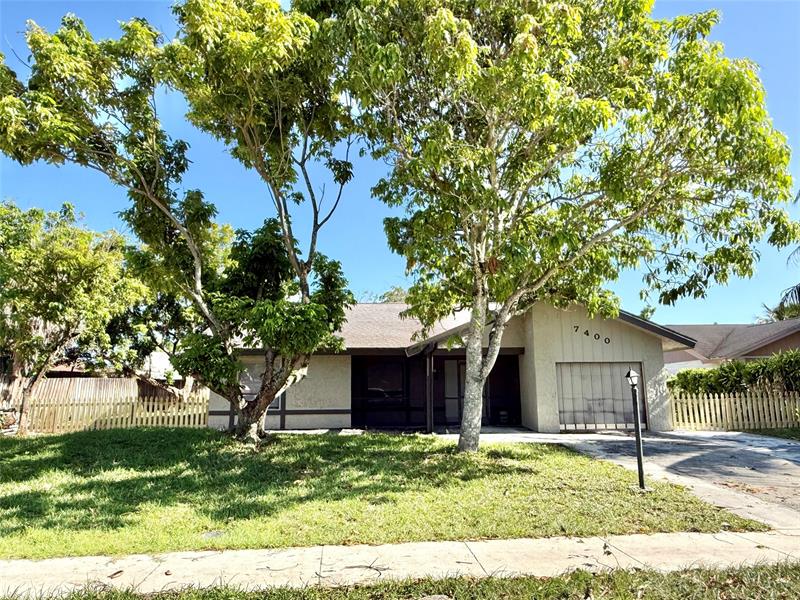 Image 2 of 9 For 7400 11th Ct
