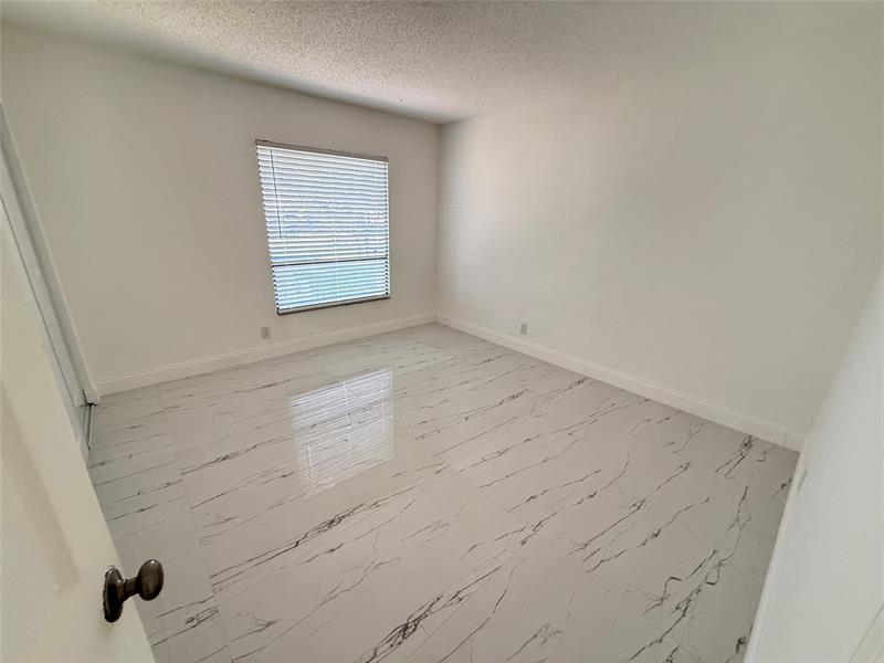 Image 8 of 9 For 7400 11th Ct