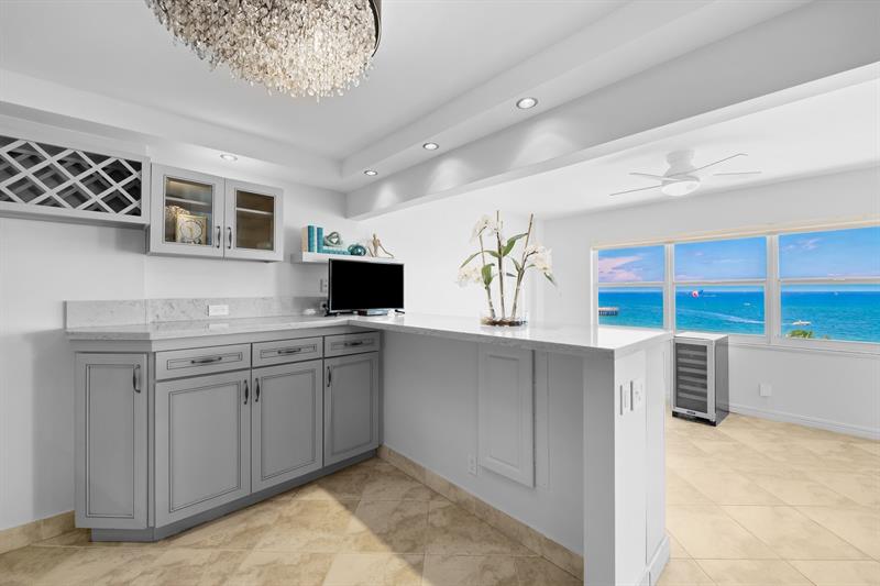 Image 13 of 25 For 111 Pompano Beach Blvd  914