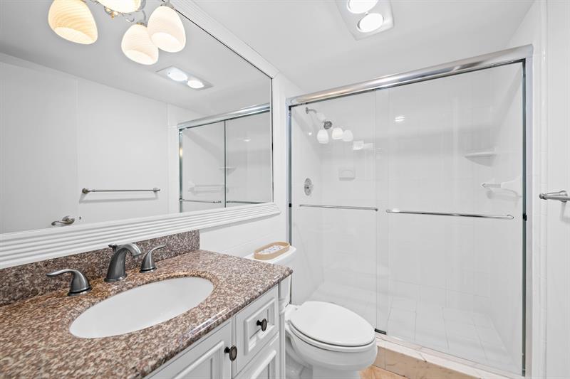 Image 20 of 25 For 111 Pompano Beach Blvd  914