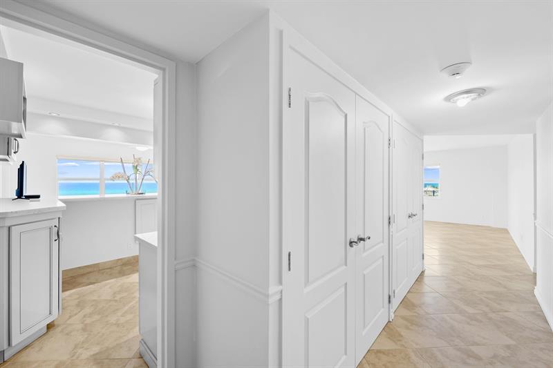 Image 8 of 25 For 111 Pompano Beach Blvd  914