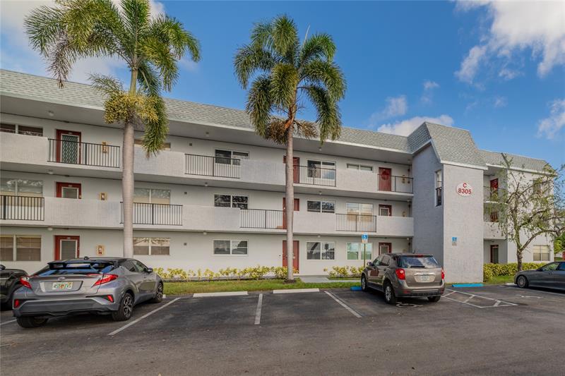 Image 7 of 28 For 8305 61st St. C215