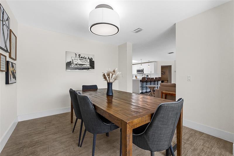 Image 13 of 35 For 2621 20th Street