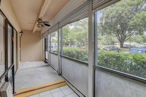Image 18 of 19 For 4000 Hills Dr  6