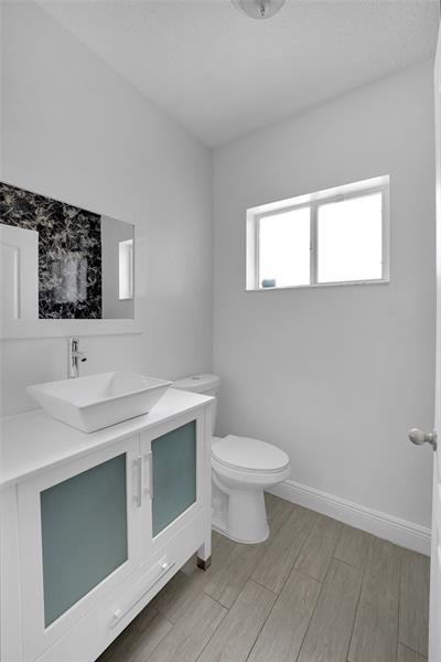 Image 18 of 50 For 12925 28th Ct