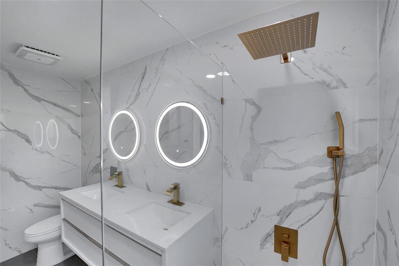 Image 33 of 50 For 12925 28th Ct