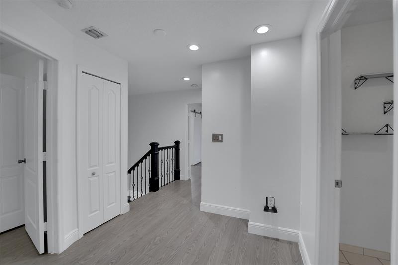 Image 34 of 50 For 12925 28th Ct