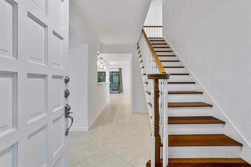 Image 10 of 32 For 2305 Saint Andrews Rd  129