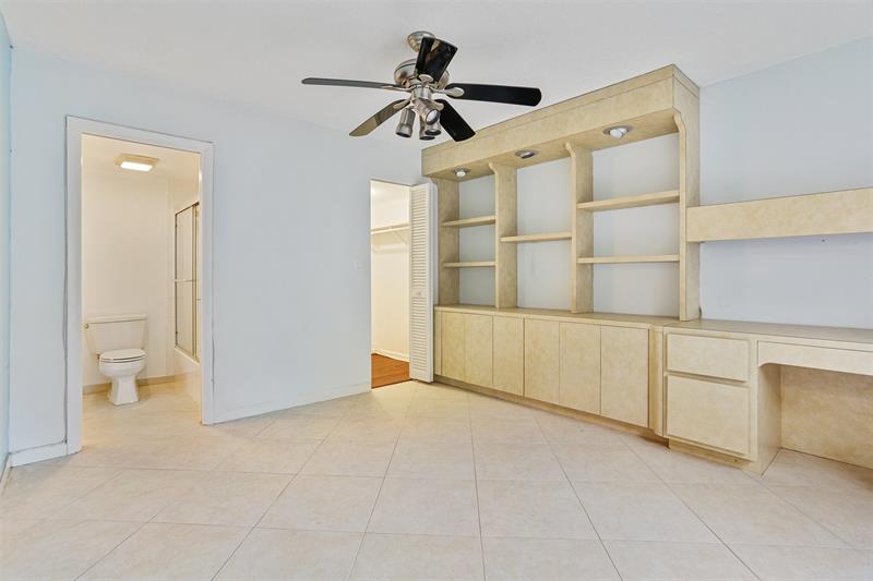Image 15 of 32 For 2305 Saint Andrews Rd  129