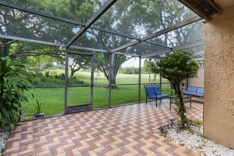 Image 24 of 32 For 2305 Saint Andrews Rd  129