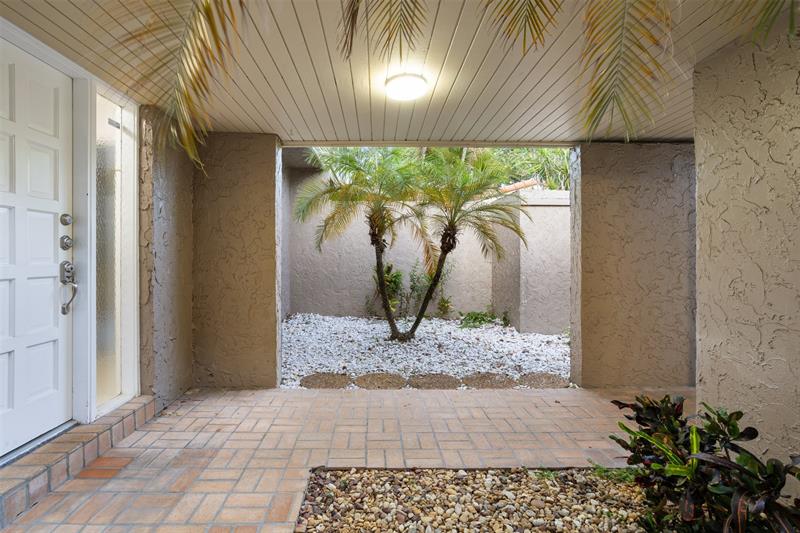 Image 26 of 32 For 2305 Saint Andrews Rd  129