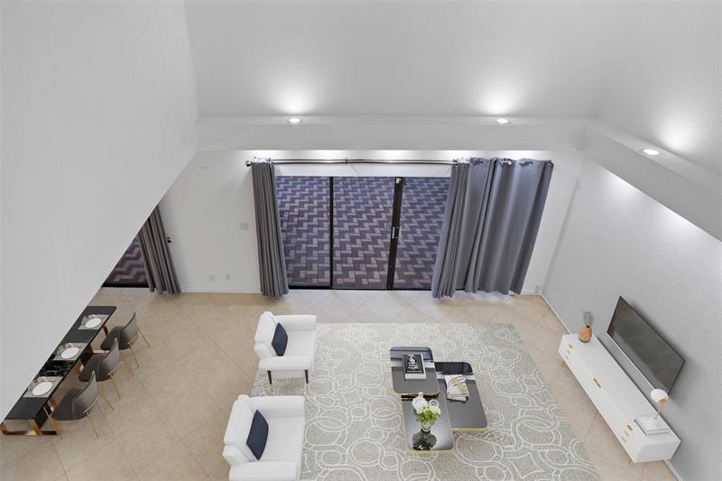 Image 8 of 32 For 2305 Saint Andrews Rd  129