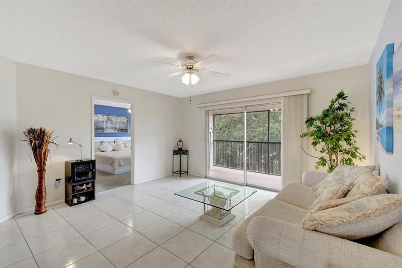 Image 16 of 31 For 900 142nd Ave  402 L