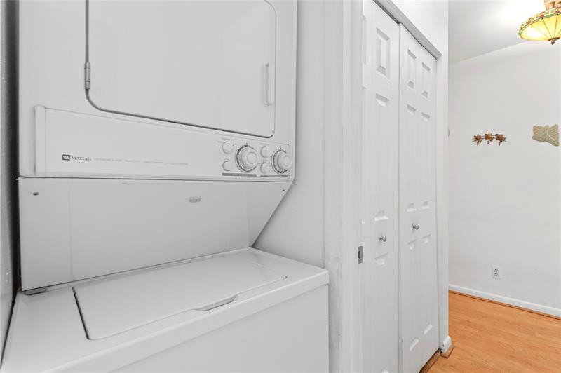Image 12 of 35 For 4013 Ocean Dr  105