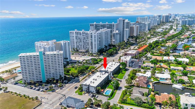 Image 28 of 35 For 4013 Ocean Dr  105