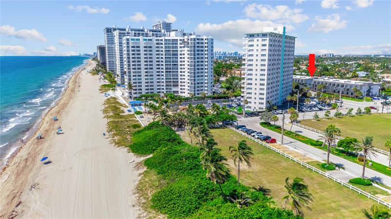 Image 3 of 35 For 4013 Ocean Dr  105