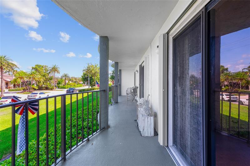 Image 35 of 35 For 4013 Ocean Dr  105