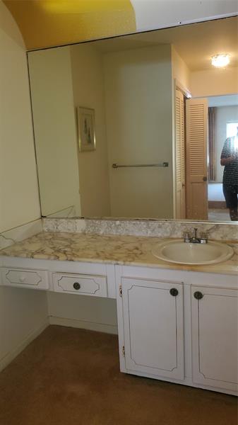 Image 24 of 54 For 6293 Bay Club Dr  2