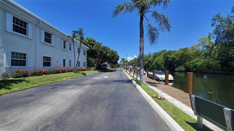 Image 35 of 54 For 6293 Bay Club Dr  2