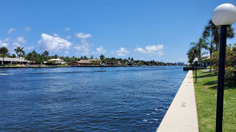 Image 46 of 54 For 6293 Bay Club Dr  2
