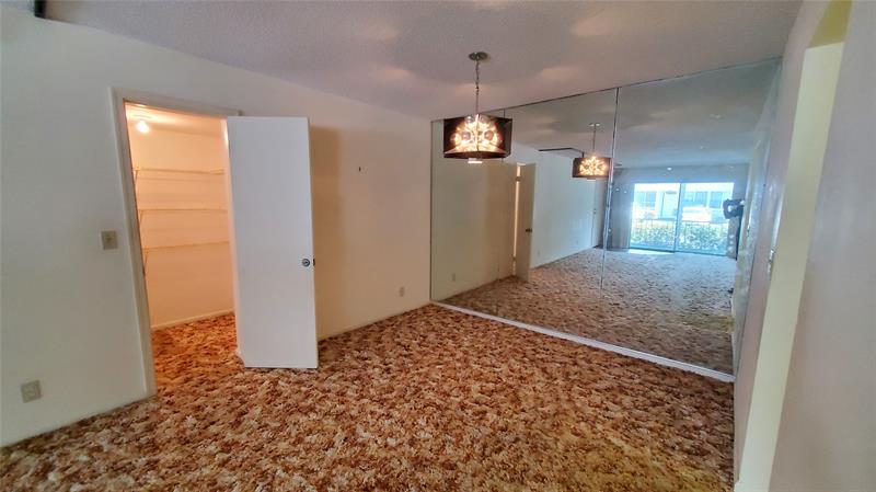 Image 6 of 54 For 6293 Bay Club Dr  2