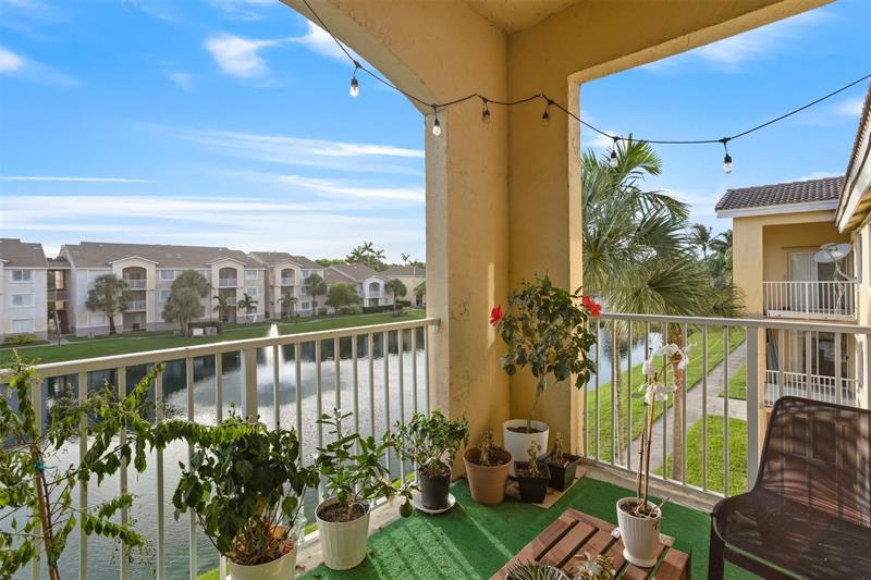 Details for 2620 University Dr  310, Davie, FL 33328