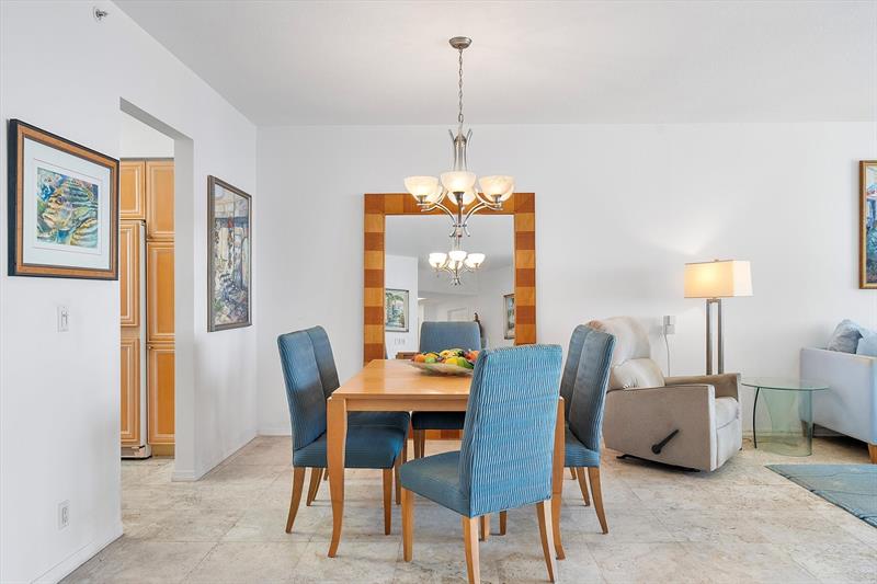 Image 11 of 48 For 3100 Ocean Blvd  1203