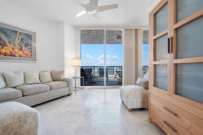 Image 13 of 48 For 3100 Ocean Blvd  1203