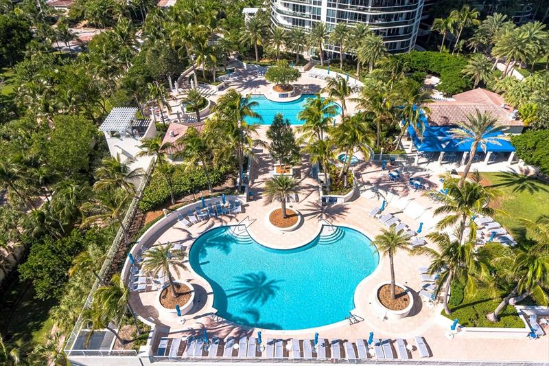 Image 37 of 48 For 3100 Ocean Blvd  1203