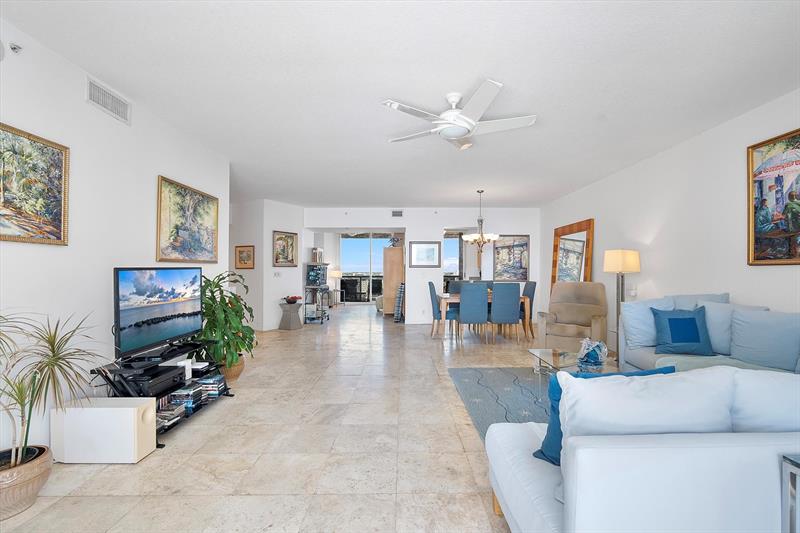 Image 7 of 48 For 3100 Ocean Blvd  1203