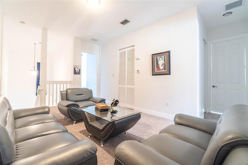 Image 13 of 38 For 2514 Venetian Ct