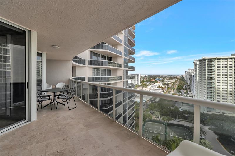 Image 32 of 50 For 3100 Ocean Blvd  1605