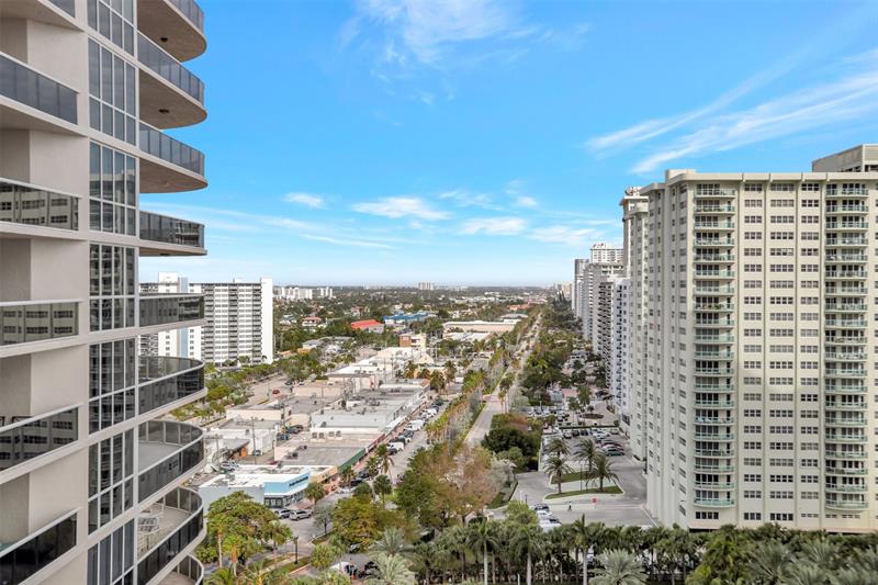 Image 35 of 50 For 3100 Ocean Blvd  1605