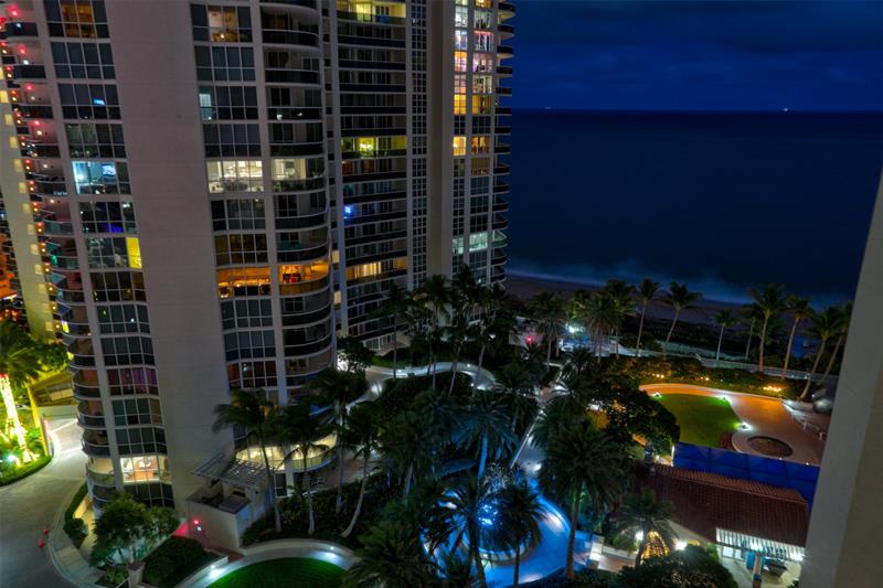 Image 38 of 50 For 3100 Ocean Blvd  1605