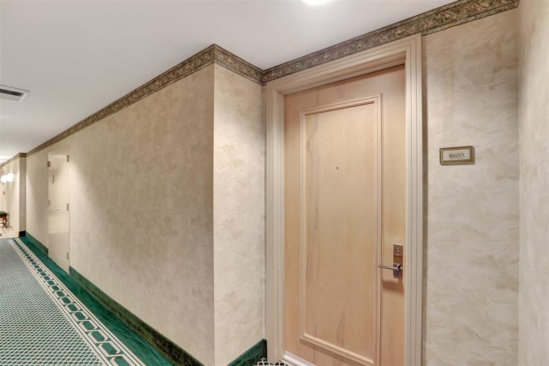 Image 4 of 50 For 3100 Ocean Blvd  1605