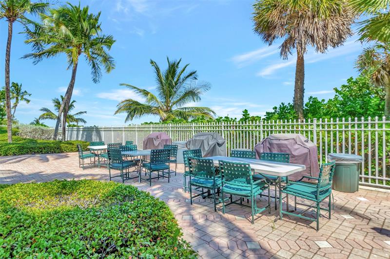 Image 44 of 50 For 3100 Ocean Blvd  1605