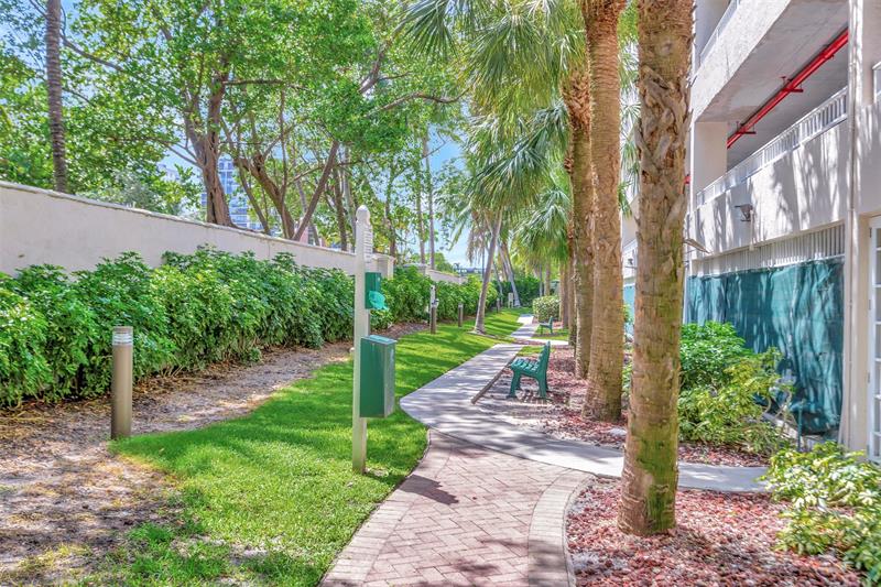 Image 45 of 50 For 3100 Ocean Blvd  1605