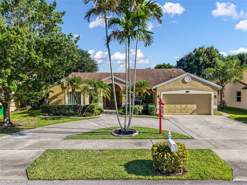 Details for 9770 15th Dr, Davie, FL 33324