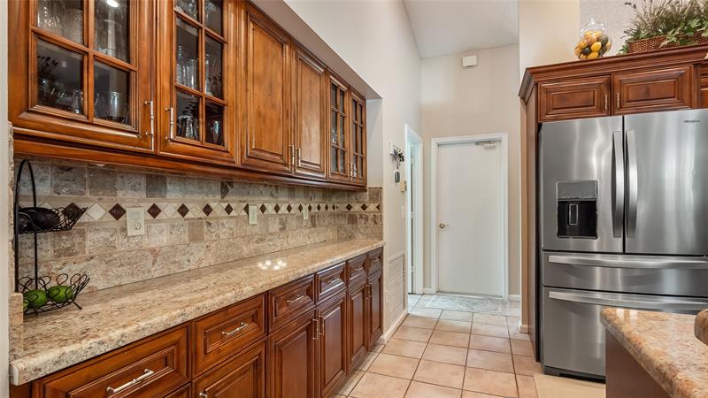 Image 21 of 64 For 9770 15th Dr