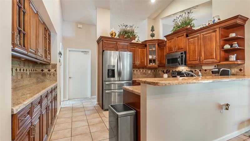 Image 23 of 64 For 9770 15th Dr