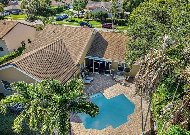 Image 3 of 64 For 9770 15th Dr