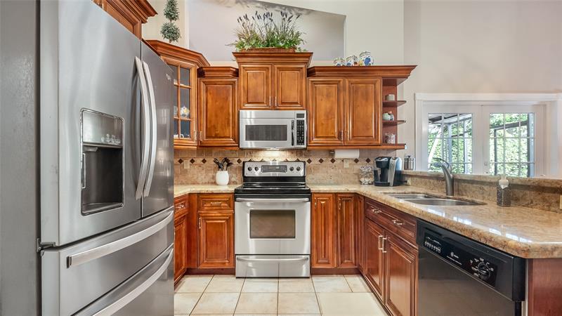 Image 4 of 64 For 9770 15th Dr