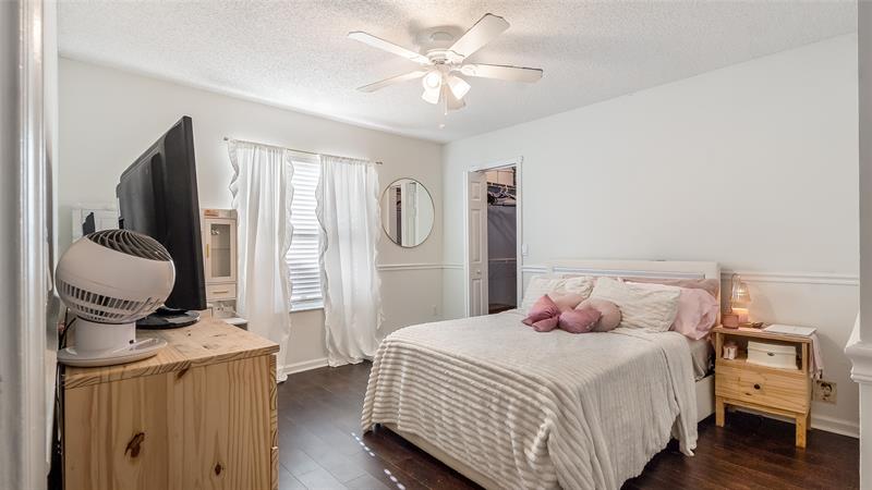 Image 40 of 64 For 9770 15th Dr