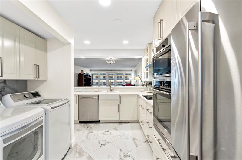 Image 15 of 53 For 4100 Galt Ocean Dr  606