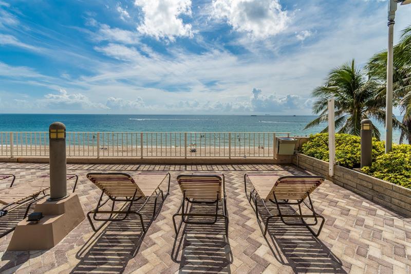 Image 24 of 53 For 4100 Galt Ocean Dr  606