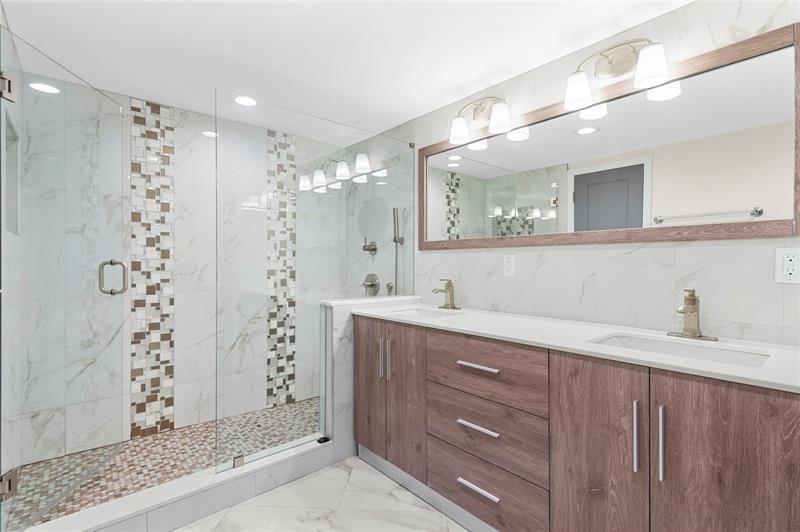 Image 30 of 53 For 4100 Galt Ocean Dr  606