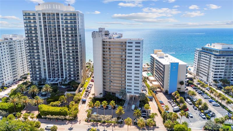 Image 39 of 53 For 4100 Galt Ocean Dr  606