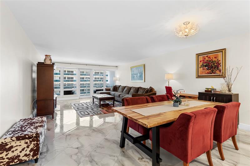 Image 7 of 53 For 4100 Galt Ocean Dr  606