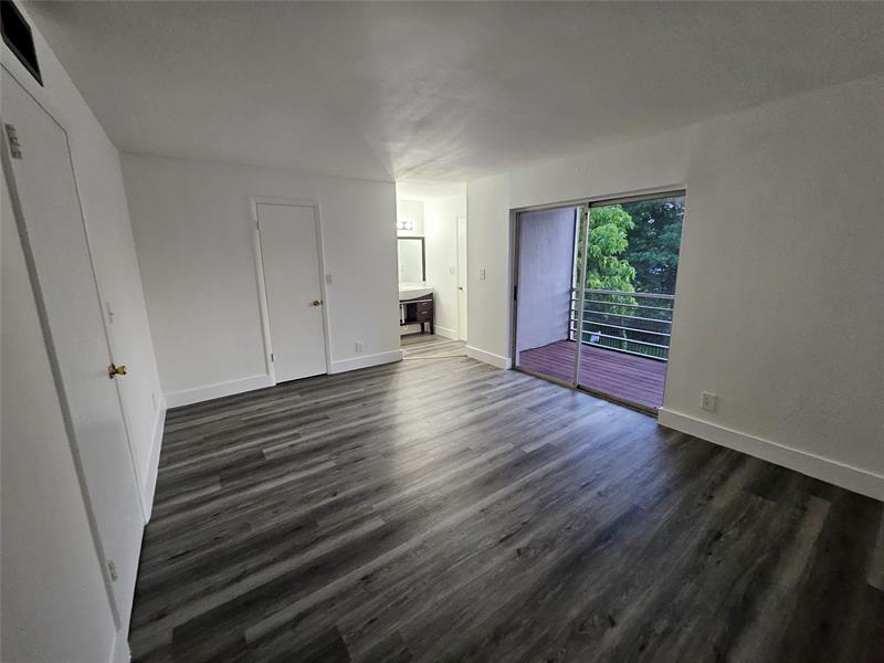 Image 34 of 38 For 2691 60th Way  189