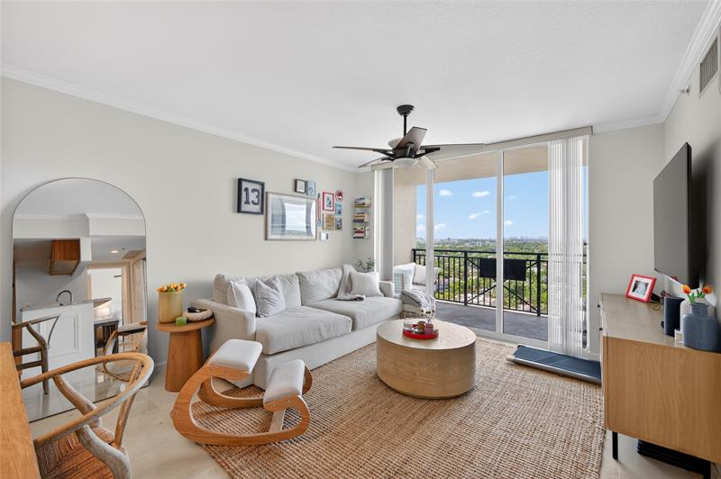 Image 15 of 52 For 600 Las Olas Blvd  1601s